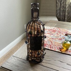 Cork holder (selling without corks)